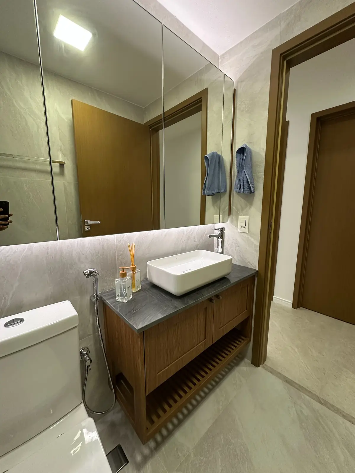 Lavabo planejado: como decorar sem errar